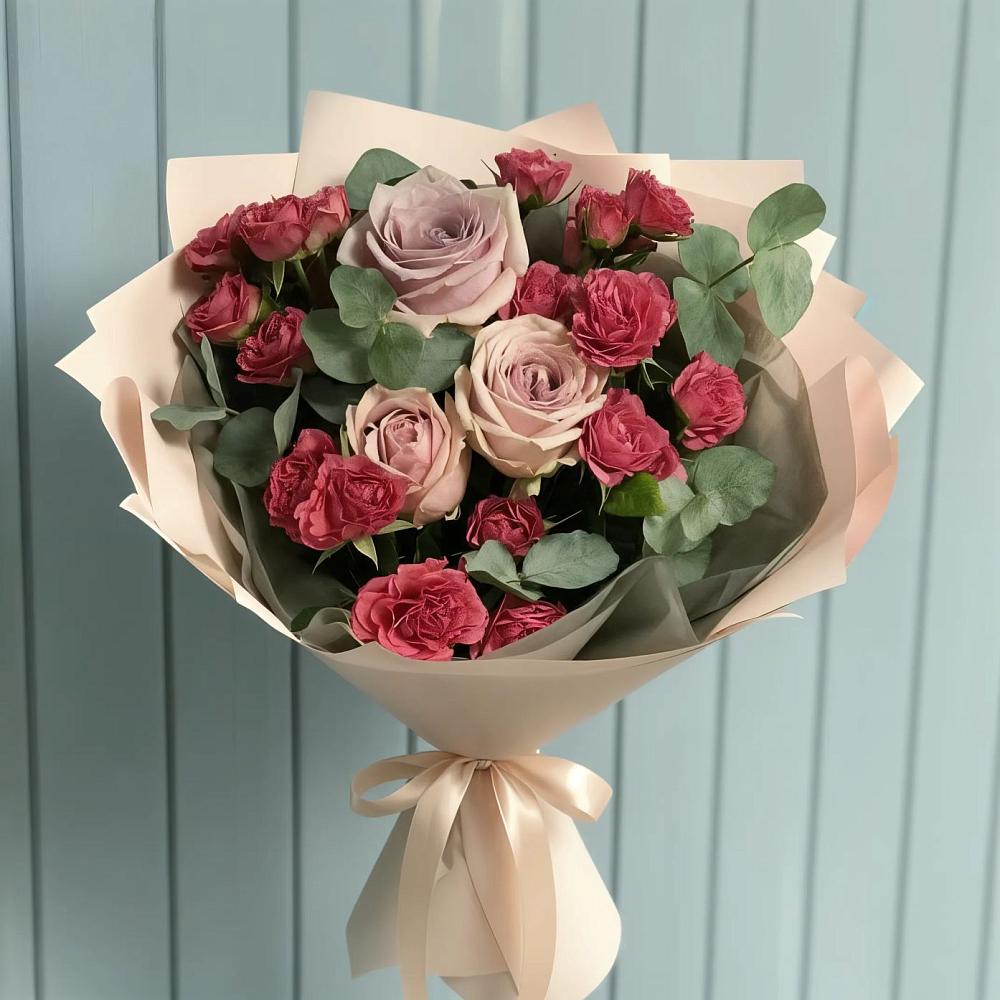 Букет цветов из: Гвоздики и Розы в Штурме