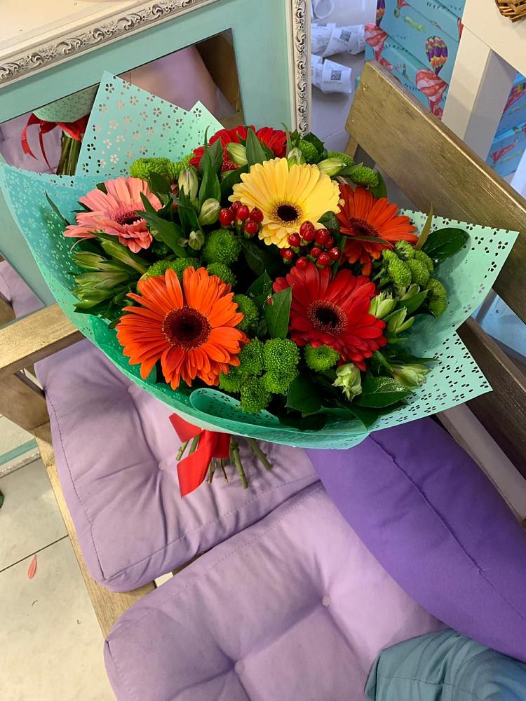 Букет цветов из: Герберы, Хризантемы и Альстромерии в Штурме
